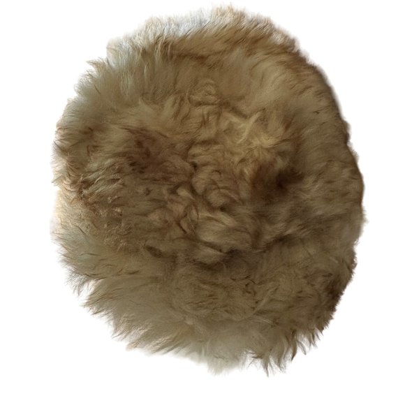Dyed Italian Lamb beige fur hat band diameter 7 inches made in Italy - Picture 3 of 9